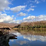 Turyanskiy Dvir *