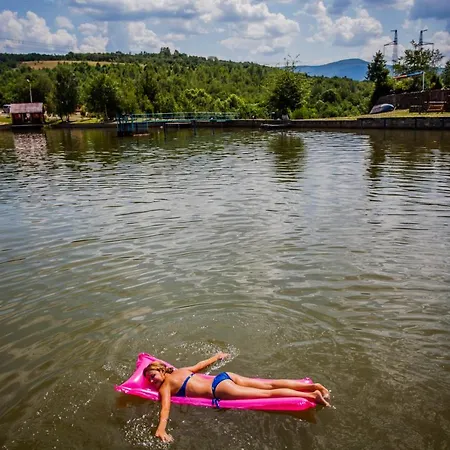 Turyanskiy Dvir Tur'ya Polyana