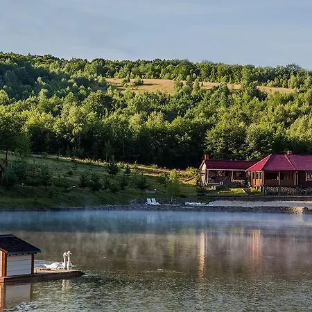 Turyanskiy Dvir * Tur'ya Polyana