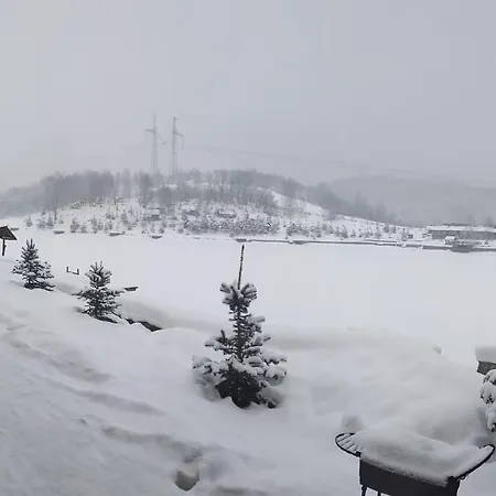 Turyanskiy Dvir * Tur'ya Polyana